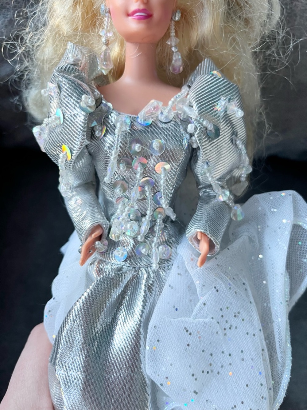 Barbie 90s bundle: Happy Holidays Dolls Collectibles and Deluxe Doll Trunk - Picture 9 of 16